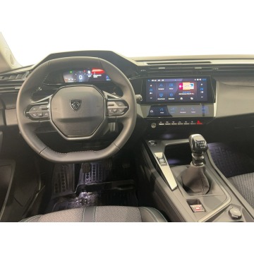 Peugeot 308  Hatchback 2022,  1.2 benzyna - Na sprzedaż za 73 900 zł - Warszawa - zdjęcie 9