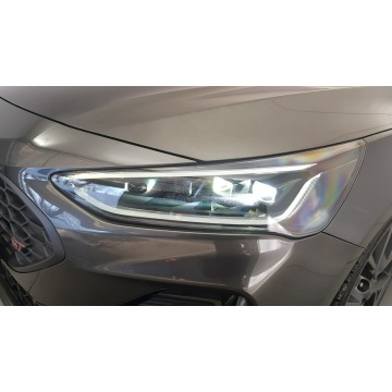 Ford Focus  Kombi 2023,  2.3 benzyna, automat - Na sprzedaż za 130 700 zł - Warszawa - zdjęcie 10