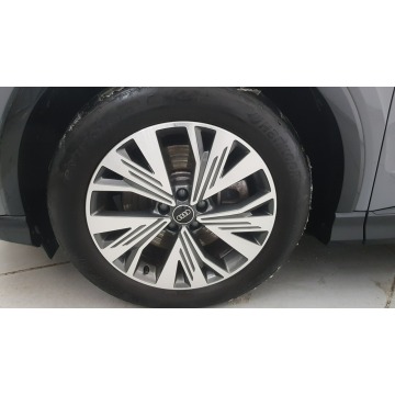Audi Q4  SUV 2023 elektryczny, automat - Na sprzedaż za 134 700 zł - Warszawa - zdjęcie 9