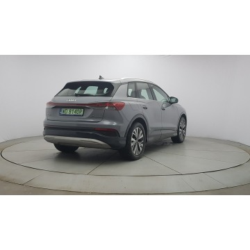 Audi Q4  SUV 2023 elektryczny, automat - Na sprzedaż za 134 700 zł - Warszawa - zdjęcie 7