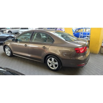 Volkswagen Jetta  Sedan/Limuzyna 2013,  1.2 benzyna+LPG - Na sprzedaż za 29 900 zł - Mysłowice - zdjęcie 6
