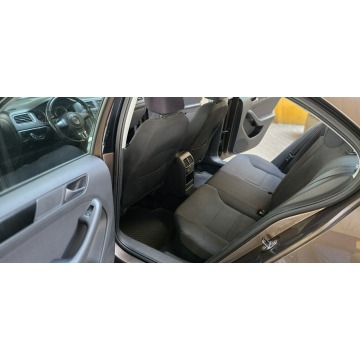 Volkswagen Jetta  Sedan/Limuzyna 2013,  1.2 benzyna+LPG - Na sprzedaż za 29 900 zł - Mysłowice - zdjęcie 11
