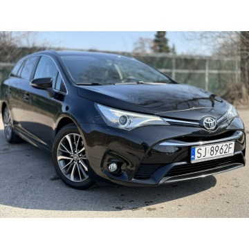 Toyota Avensis  Kombi 2016,  2.0 diesel - Na sprzedaż za 44 999 zł - Jaworzno - zdjęcie 2