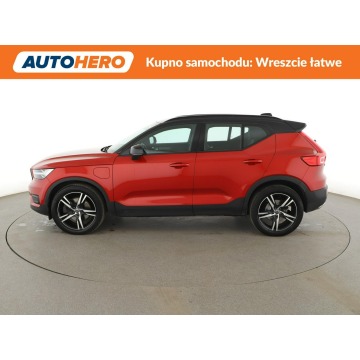 Volvo   SUV 2020,  1.5 hybryda, automat - Na sprzedaż za 89 600 zł - Warszawa - zdjęcie 2