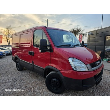 Iveco Daily 2010,  2.3 diesel - Na sprzedaż za 19 999 zł - Nowe Sójki - zdjęcie 4