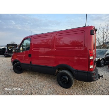 Iveco Daily 2010,  2.3 diesel - Na sprzedaż za 19 999 zł - Nowe Sójki - zdjęcie 12