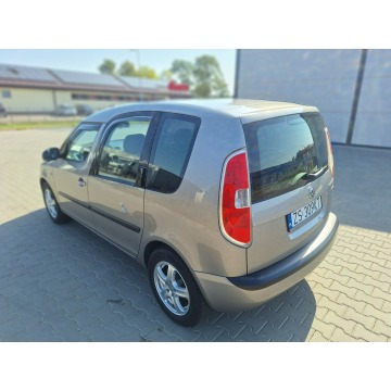 Skoda Roomster  Hatchback 2006,  1.4 benzyna - Na sprzedaż za 12 900 zł - Stargard - zdjęcie 11