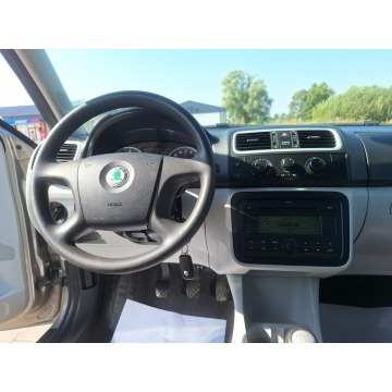 Skoda Roomster  Hatchback 2006,  1.4 benzyna - Na sprzedaż za 12 900 zł - Stargard - zdjęcie 12