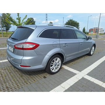 Ford Mondeo  Kombi 2011,  2.0 diesel, automat - Na sprzedaż za 22 900 zł - Stargard - zdjęcie 9