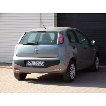 Fiat Punto Evo  Hatchback 2010,  1.2 benzyna - Na sprzedaż za 13 790 zł - Mikołów - zdjęcie 7