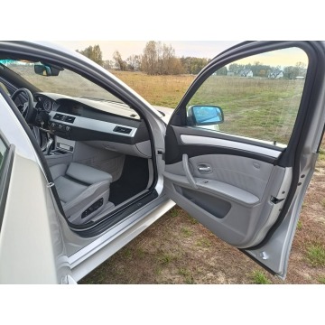 BMW Seria 5  Kombi 2007,  3.0 diesel, automat - Na sprzedaż za 34 900 zł - Stargard - zdjęcie 4