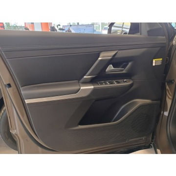 Jeep Compass  SUV 2026 elektryczny, automat - Na sprzedaż za 204 900 zł - Piła - zdjęcie 9