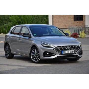 Hyundai i30 2021,  1.6 diesel, automat - Na sprzedaż za 57 900 zł - Ostrów Mazowiecka - zdjęcie 9
