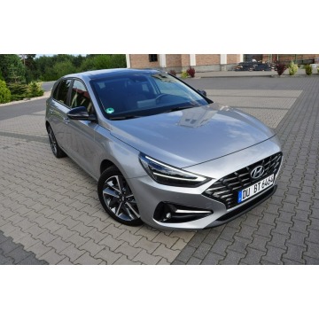 Hyundai i30 2021,  1.6 diesel, automat - Na sprzedaż za 57 900 zł - Ostrów Mazowiecka - zdjęcie 12