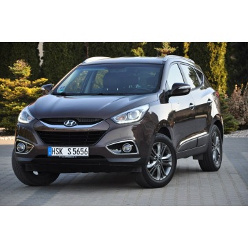Hyundai ix35 - 2,0B 166KM Lift 4x4 Xenon Skóry Navi Kamera Alufelgi PDC Klimatron Hak