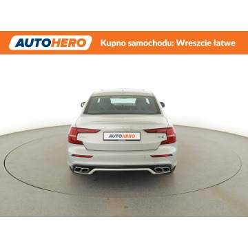 Volvo S60  Sedan/Limuzyna 2019,  2.0 hybryda, automat - Na sprzedaż za 94 300 zł - Warszawa - zdjęcie 6