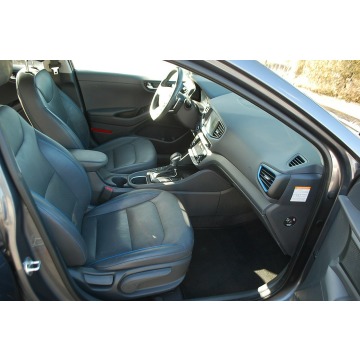 Hyundai IONIQ  Hatchback 2018,  1.6 benzyna+LPG, automat - Na sprzedaż za 59 900 zł - Słupsk - zdjęcie 12