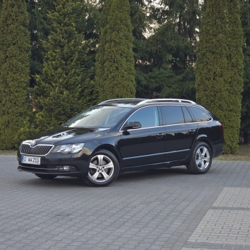 Skoda Superb 2015,  2.0 diesel, automat - Na sprzedaż za 39 900 zł - Ostrów Mazowiecka - zdjęcie 4