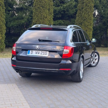 Skoda Superb 2015,  2.0 diesel, automat - Na sprzedaż za 39 900 zł - Ostrów Mazowiecka - zdjęcie 11