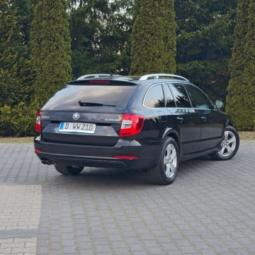 Skoda Superb 2015,  2.0 diesel, automat - Na sprzedaż za 39 900 zł - Ostrów Mazowiecka - zdjęcie 12