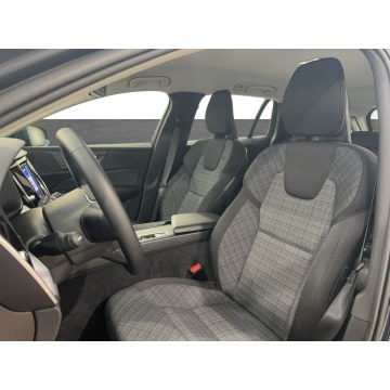 Volvo V60 2022,  2.0 benzyna, automat - Na sprzedaż za 86 300 zł - Warszawa - zdjęcie 10