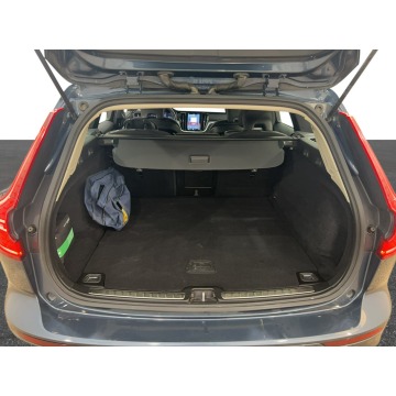 Volvo V60 2022,  2.0 benzyna, automat - Na sprzedaż za 86 300 zł - Warszawa - zdjęcie 11