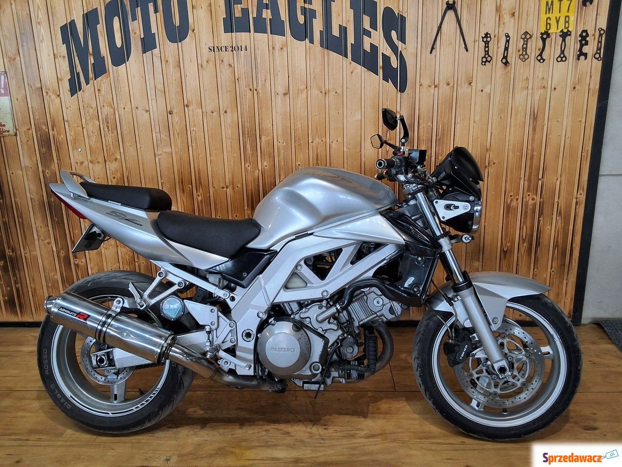 Przepiękny CZYSTY I ZADBANY suzuki...