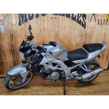 Przepiękny CZYSTY I ZADBANY suzuki sv naked na... - Motocykle sportowe - Bicz - zdjęcie 11