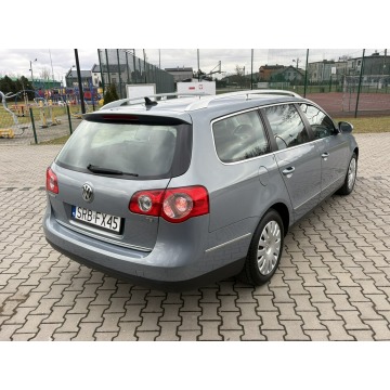 Volkswagen Passat  Kombi 2009,  1.4 benzyna, automat - Na sprzedaż za 10 999 zł - Knurów - zdjęcie 6