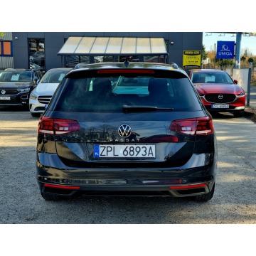 Volkswagen Passat  Kombi 2022,  1.5 benzyna, automat - Na sprzedaż za 66 900 zł - Szczecin - zdjęcie 7