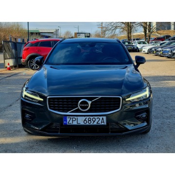 Volvo V60  Kombi 2019,  2.0 diesel, automat - Na sprzedaż za 73 900 zł - Szczecin - zdjęcie 3