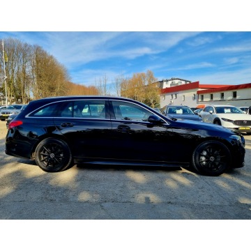 Mercedes - Benz C-klasa  Kombi 2021,  2.0 diesel, automat - Na sprzedaż za 122 900 zł - Szczecin - zdjęcie 7