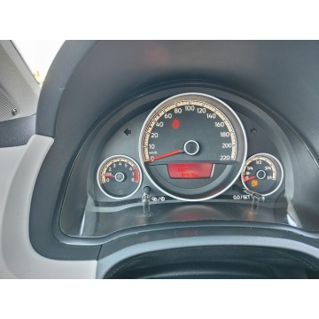 Volkswagen up! 2017,  1.0 benzyna - Na sprzedaż za 28 900 zł - Twardów - zdjęcie 8