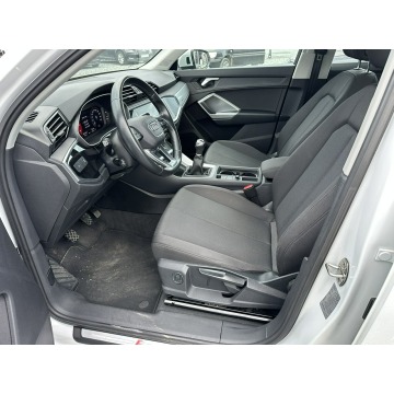 Audi Q3  SUV 2019,  2.0 diesel - Na sprzedaż za 87 900 zł - Wrocław - zdjęcie 12