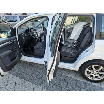 Volkswagen Touran  Minivan/Van 2014,  1.6 diesel - Na sprzedaż za 27 900 zł - Strzegom - zdjęcie 8