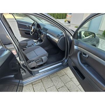 Audi A4  Kombi 2006,  2.0 benzyna, automat - Na sprzedaż za 12 900 zł - Strzegom - zdjęcie 7