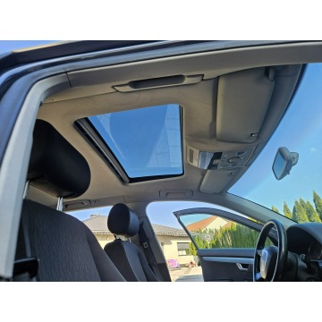 Audi A4  Kombi 2006,  2.0 benzyna, automat - Na sprzedaż za 12 900 zł - Strzegom - zdjęcie 11