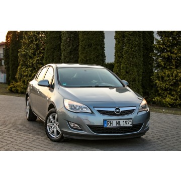 Opel Astra  Hatchback 2011,  1.4 benzyna - Na sprzedaż za 18 900 zł - Ostrów Mazowiecka - zdjęcie 9
