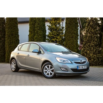 Opel Astra  Hatchback 2011,  1.4 benzyna - Na sprzedaż za 18 900 zł - Ostrów Mazowiecka - zdjęcie 10