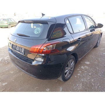 Peugeot 308 2020,  1.5 diesel - Na sprzedaż za 42 435 zł - Jasło - zdjęcie 2