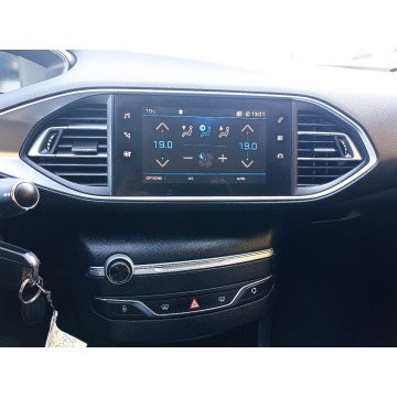 Peugeot 308 2020,  1.5 diesel - Na sprzedaż za 42 435 zł - Jasło - zdjęcie 7
