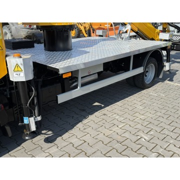 Nissan  2016,  2.5 diesel - Na sprzedaż za 257 070 zł - Widełki - zdjęcie 9