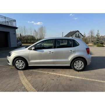 Volkswagen Polo  Hatchback 2016,  1.0 benzyna - Na sprzedaż za 28 900 zł - Lipówki - zdjęcie 5