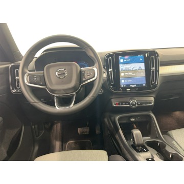 Volvo   SUV 2022,  2.0 benzyna, automat - Na sprzedaż za 100 800 zł - Warszawa - zdjęcie 9