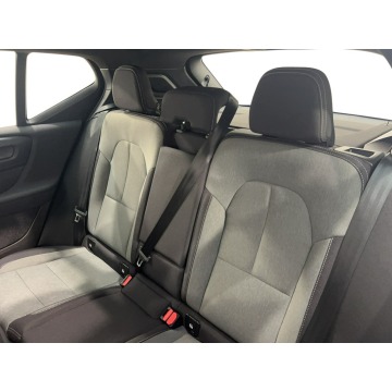 Volvo   SUV 2022,  2.0 benzyna, automat - Na sprzedaż za 100 800 zł - Warszawa - zdjęcie 12