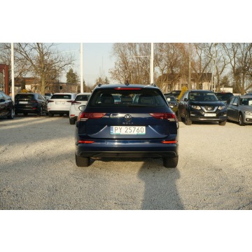Volkswagen Golf 2023,  2.0 diesel - Na sprzedaż za 66 900 zł - Poznań - zdjęcie 7