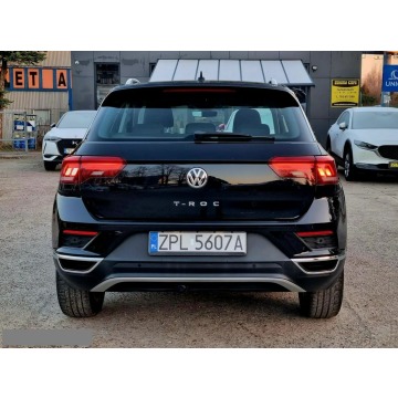 Volkswagen T-Roc  SUV 2019,  2.0 diesel, automat - Na sprzedaż za 72 900 zł - Szczecin - zdjęcie 6