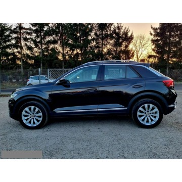 Volkswagen T-Roc  SUV 2019,  2.0 diesel, automat - Na sprzedaż za 72 900 zł - Szczecin - zdjęcie 8