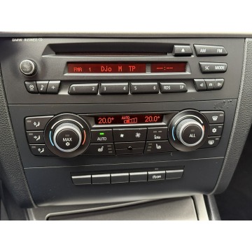 BMW Seria 1  Hatchback 2009,  2.0 diesel - Na sprzedaż za 15 999 zł - Gostyń - zdjęcie 11