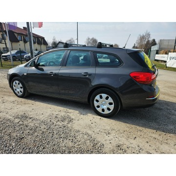 Opel Astra 2016,  1.4 benzyna - Na sprzedaż za 32 000 zł - Warszawa - zdjęcie 5